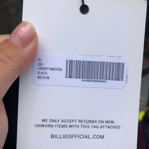 NWT BILLIE OFFICIAL LINDSEY PUFF SLEEVE BLACK TURTLENECK SWEATER - Picture 6 of 6